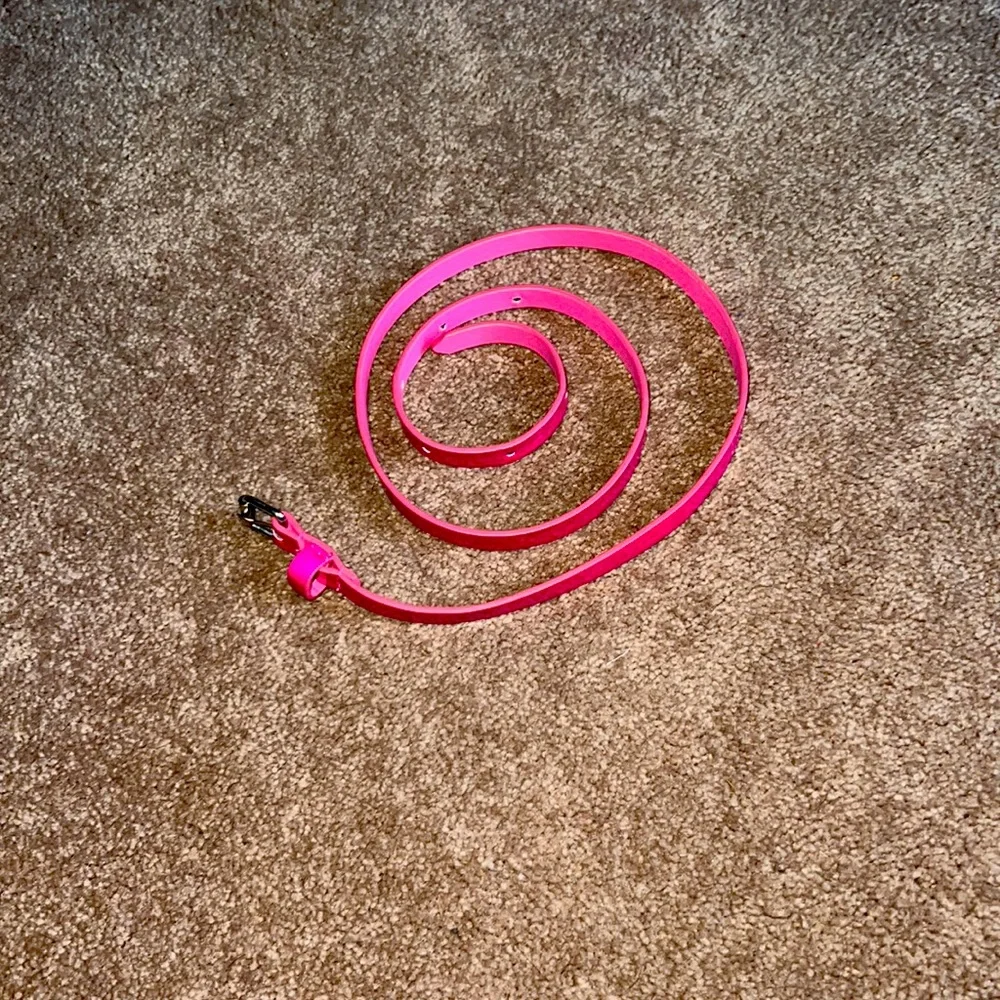 Girls size medium pink belt
